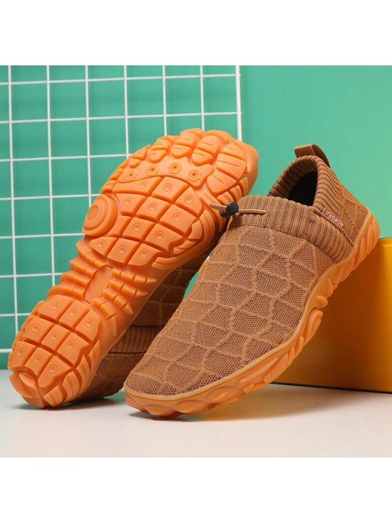 ?Men\'s Brown  Knit Pull on Comfortable Elastic Adjustable Non Slip Shoes main image 4
